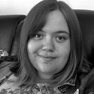 Meet your Posher, Lydia